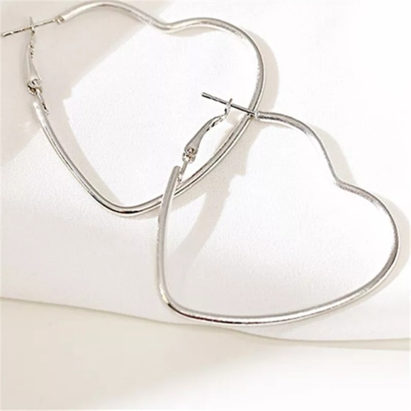 Heart Hoops - Picture 6 of 6